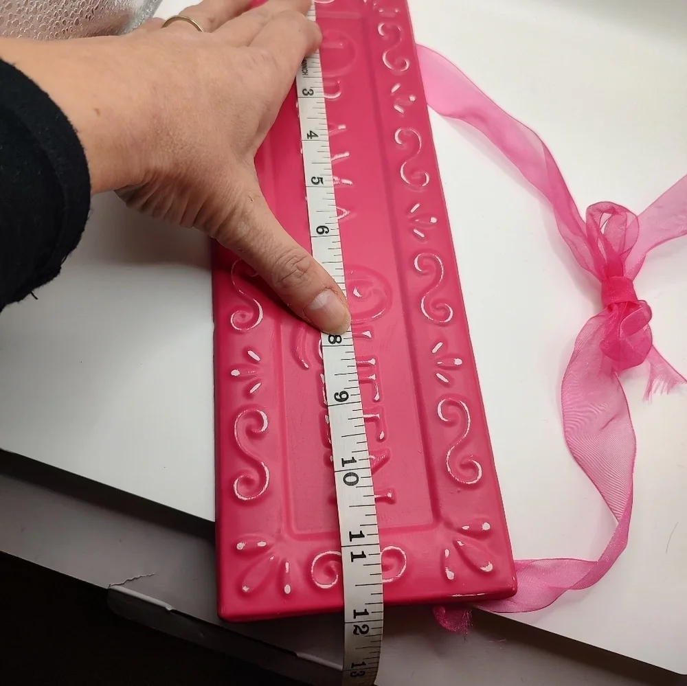 💥 3/$20 Distressed Pink Tin 